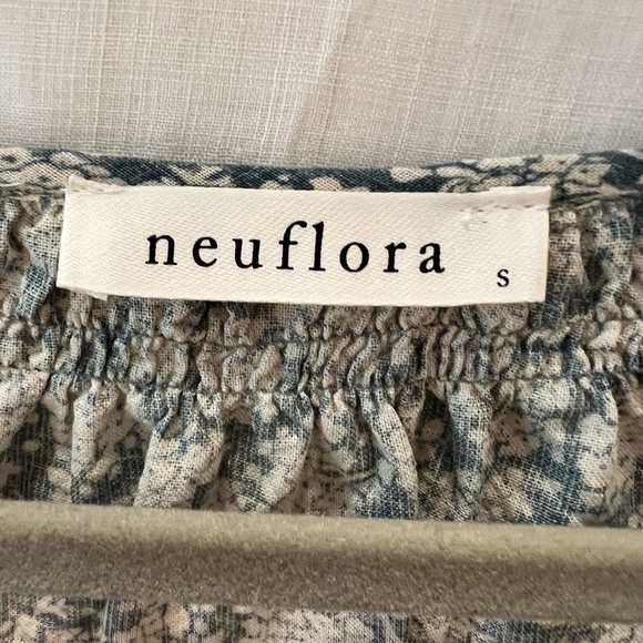 Neuflora Ellison Blouse | Size Small - Picture 8 of 8